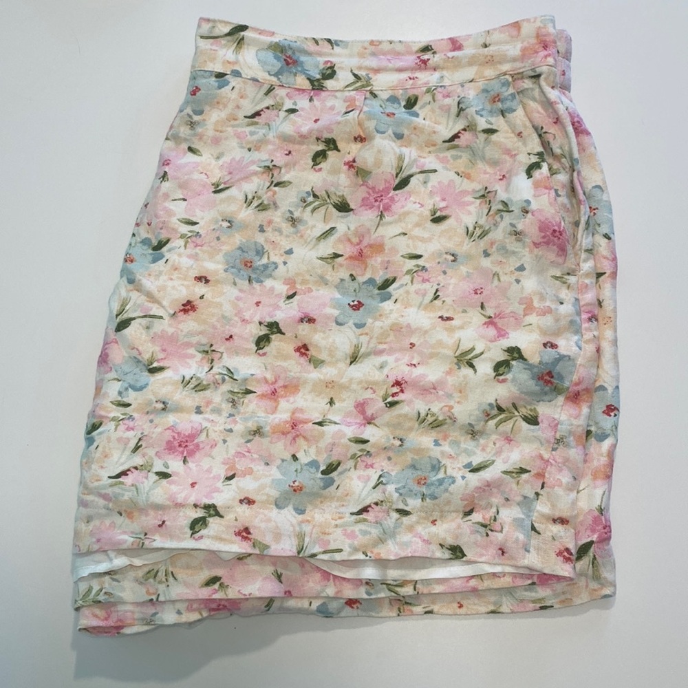 Lined linen shorts size XXL from Abercrombie